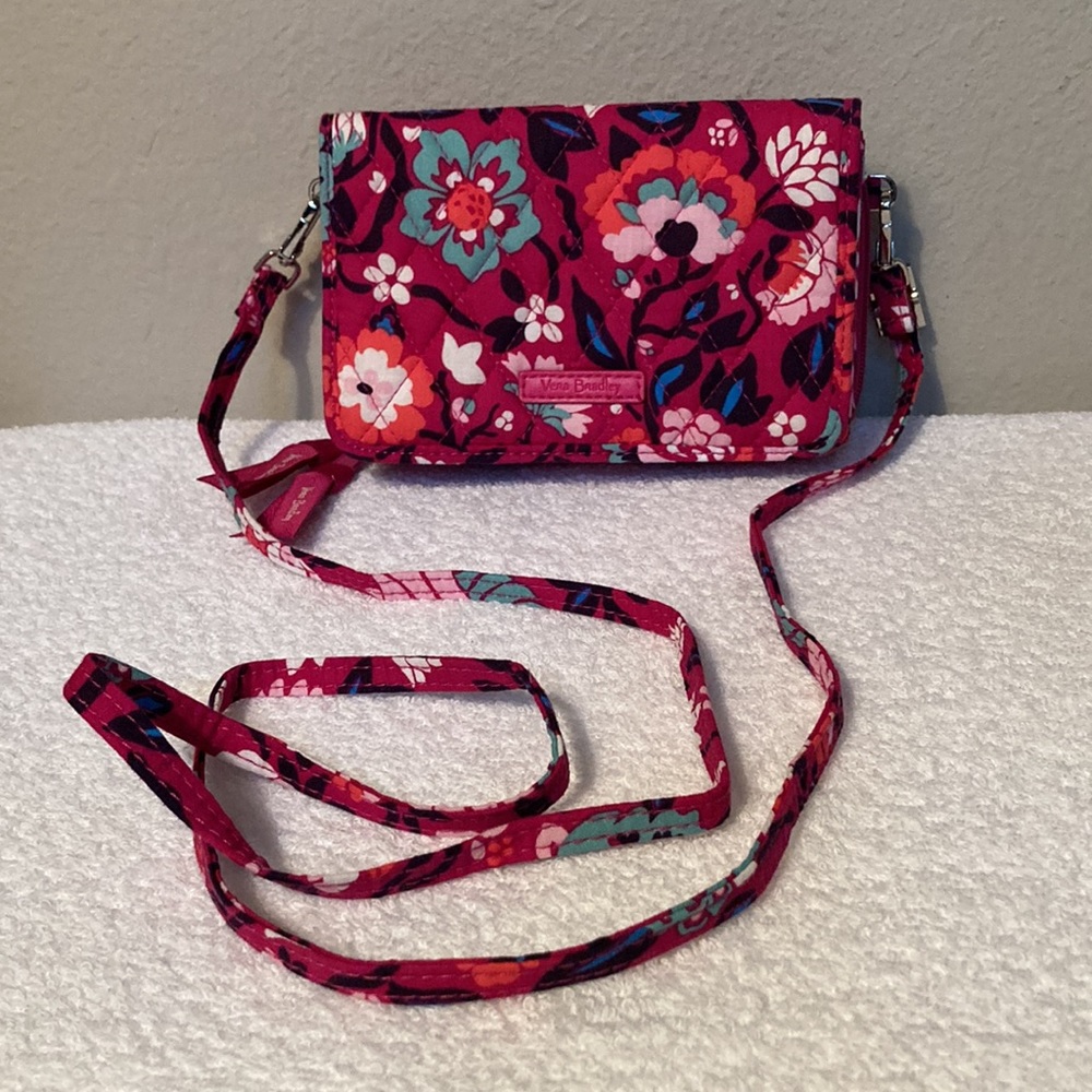 ThredUP: Vera Bradley RFID 3-in-1 Crossbody Wallet Bloom Berry Signature Print - Picture 10 of 12